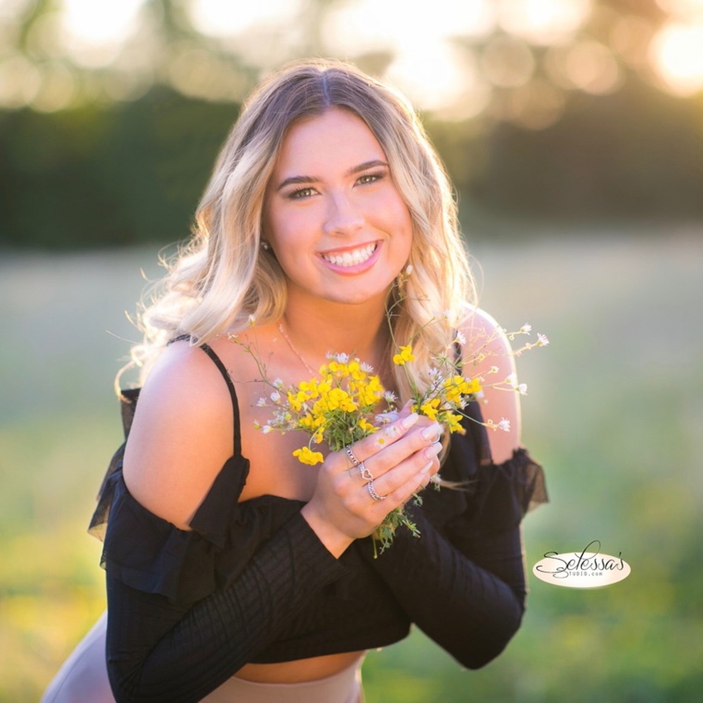 Meet your Posher, Amara